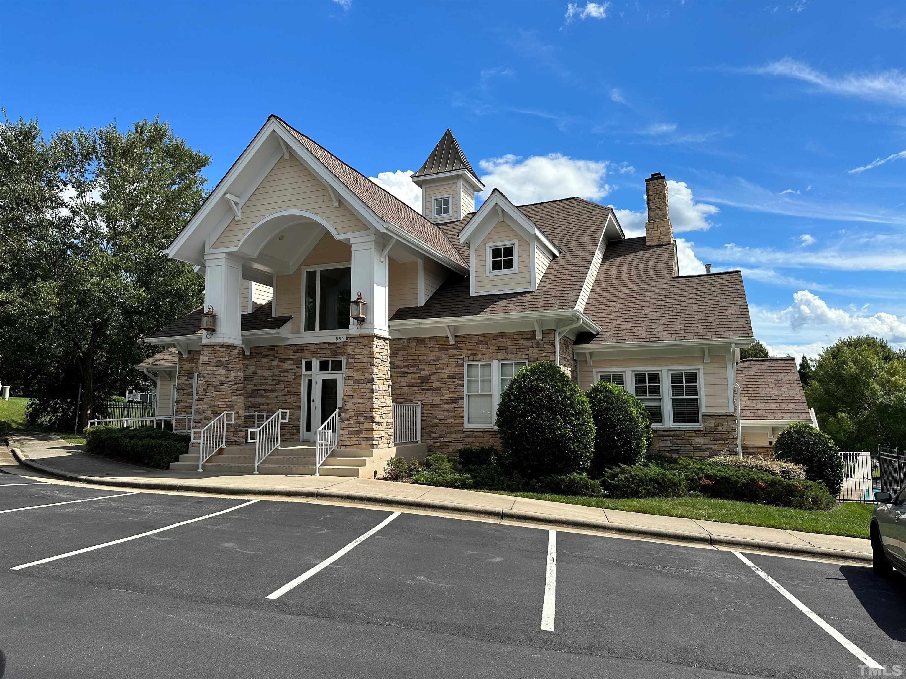 5918 Chivalry Court Raleigh, NC 27612 - Photo 36 of 37 Gallery Image 36