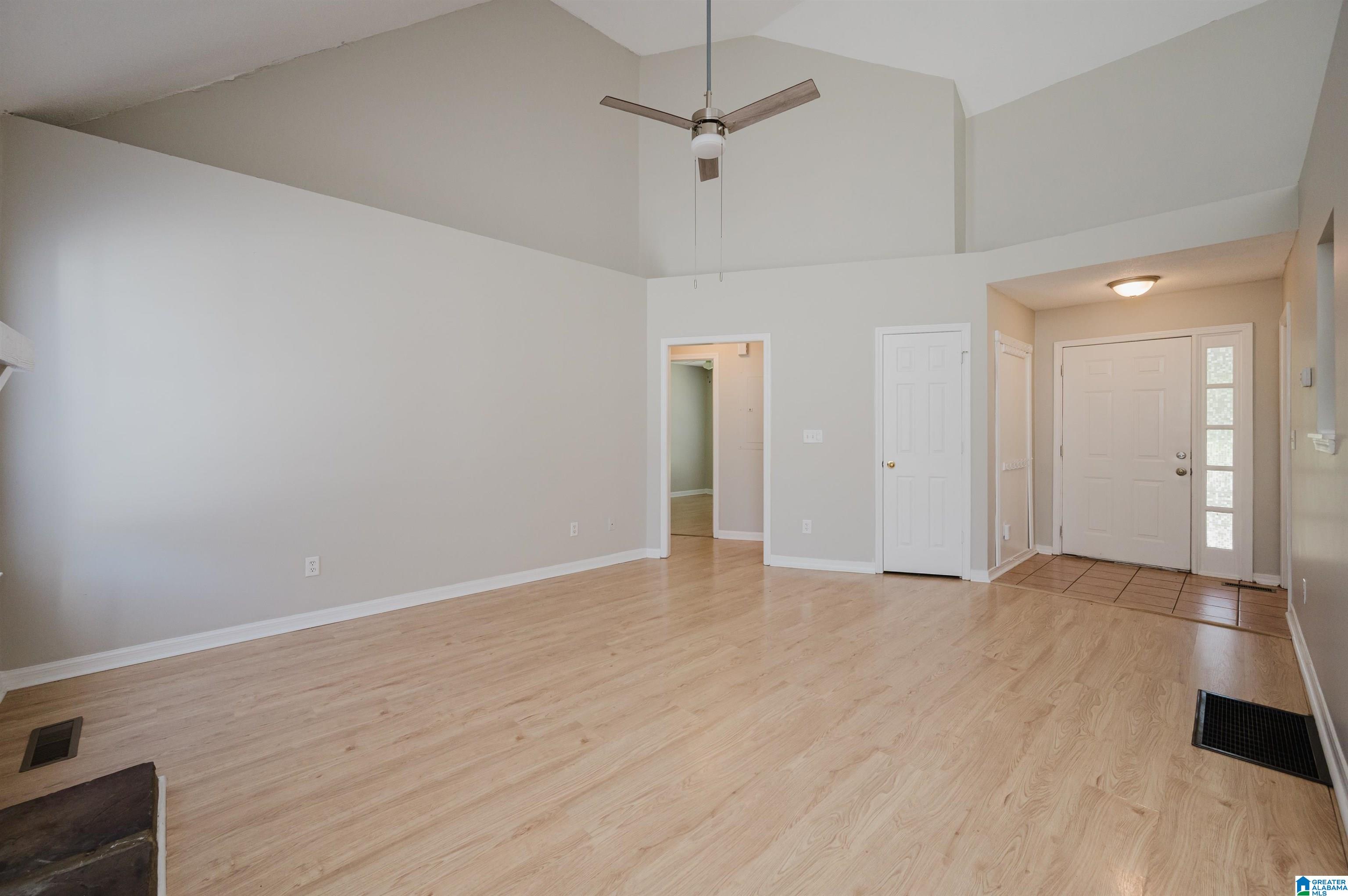 1012 Hickory Street Moody, AL 35004 - Photo 9 of 40