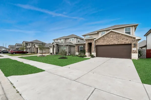 $2,600 | 7206 Melrose Lane, Rosharon, TX 77583