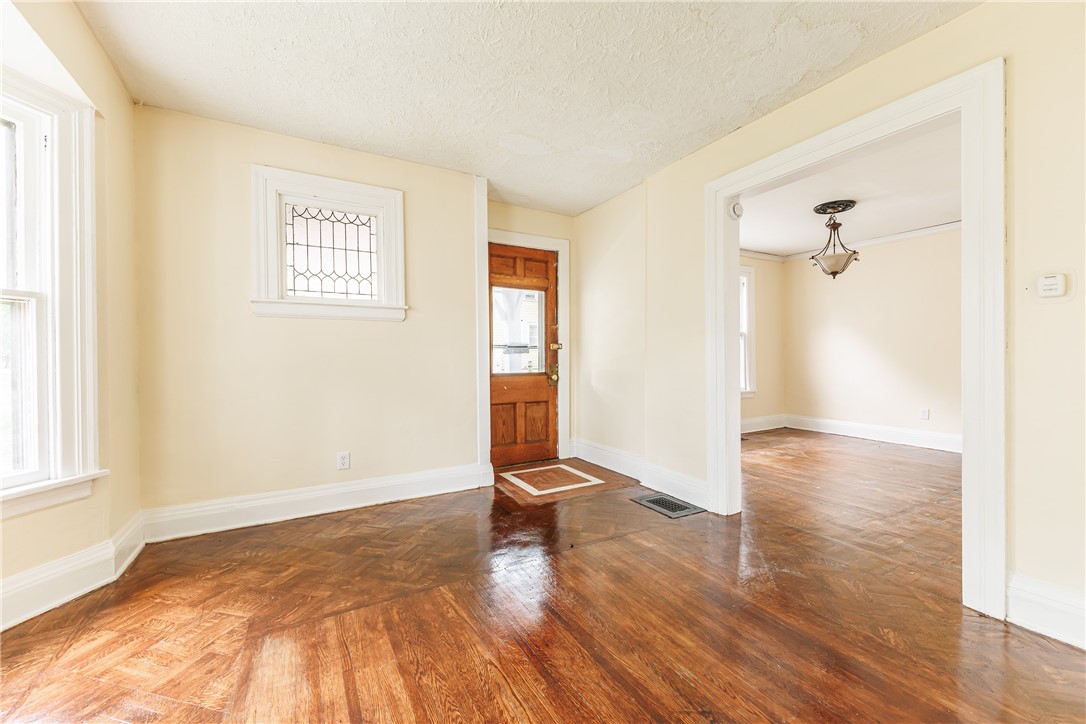 428 Magee Avenue Rochester, NY 14613 - Photo 20 of 30