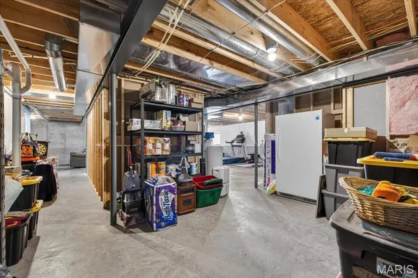 $435,000 | 10 Caboose Court, Troy, MO 63379
