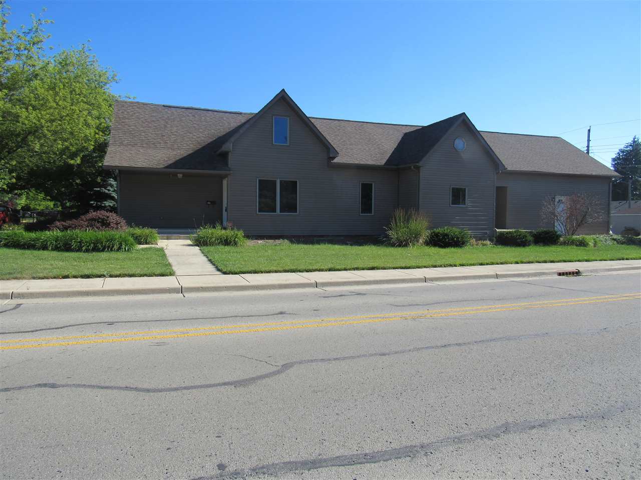 403 Oak Street Tipton, IN 46072 - Photo 13 of 13 Gallery Image 13