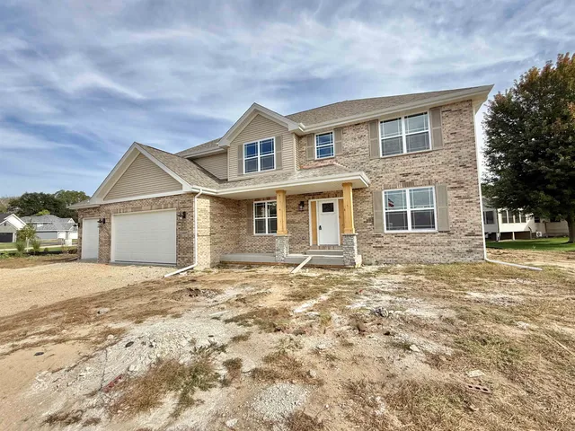 $583,900 | 12227 Joncey Drive, Roscoe, IL 61073