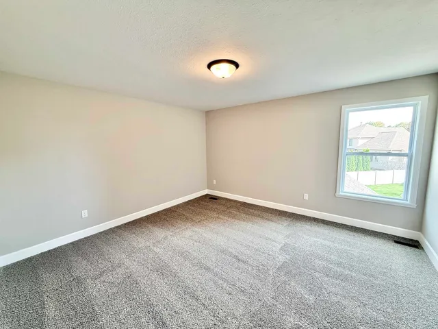 $583,900 | 12227 Joncey Drive, Roscoe, IL 61073