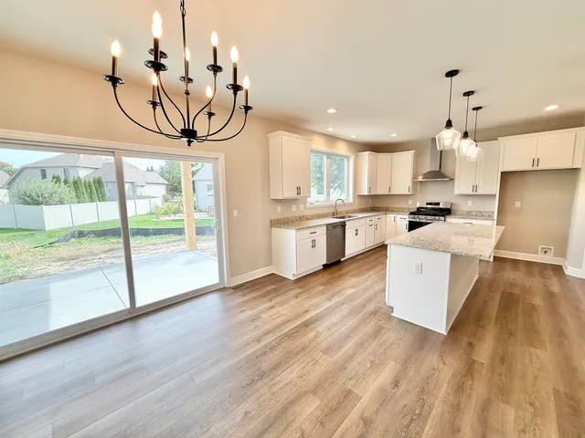 $583,900 | 12227 Joncey Drive, Roscoe, IL 61073