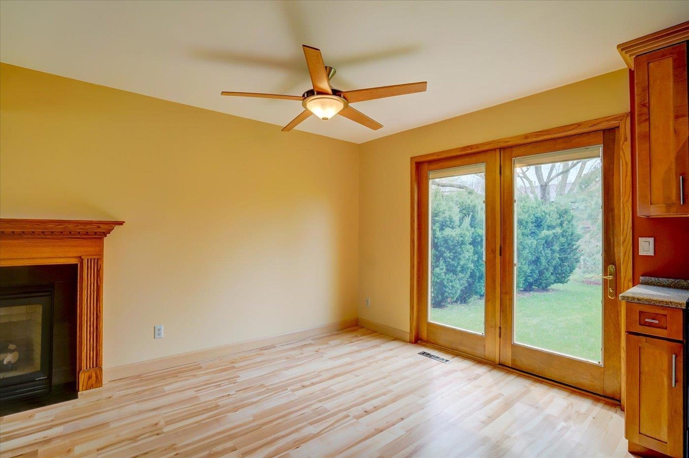 5117 Hackney Way Madison, WI 53714 - Photo 15 of 43 Gallery Image 15