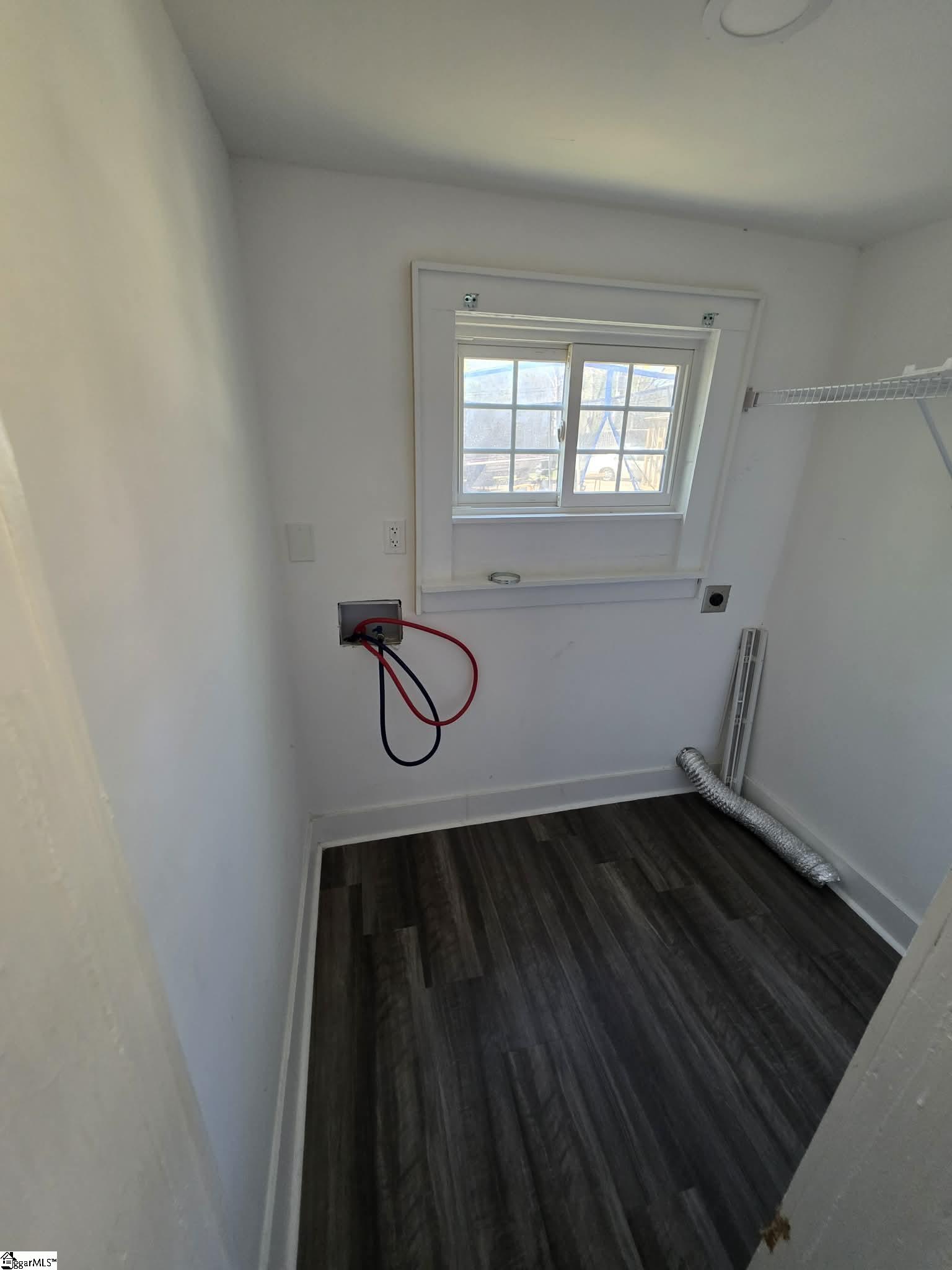 559 Perrin Avenue Woodruff, SC 29388 - Photo 11 of 14