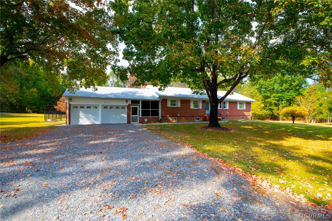 12197 Cheroy Road Ashland, VA 23005 - Photo 4 of 50 Gallery Image 4