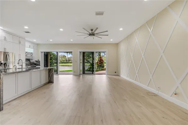 $5,900 | 1279 Leeward Way, Weston, FL 33327
