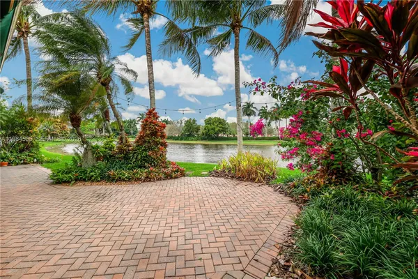 $5,900 | 1279 Leeward Way, Weston, FL 33327