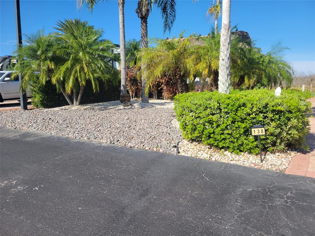 605 Southwest 40th Cove Okeechobee, FL 34974 - Photo 3 of 10