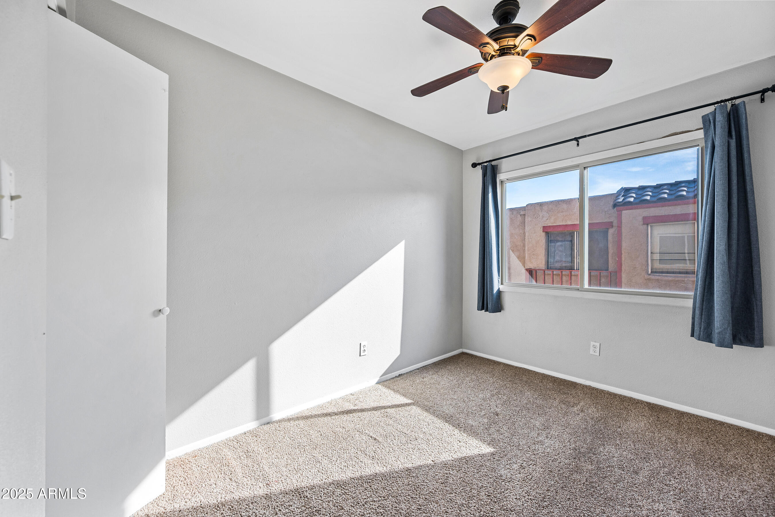 948 South Alma School Road, Unit 47 Mesa, AZ 85210 - Photo 15 of 19 15-948SASR47-ocupix-