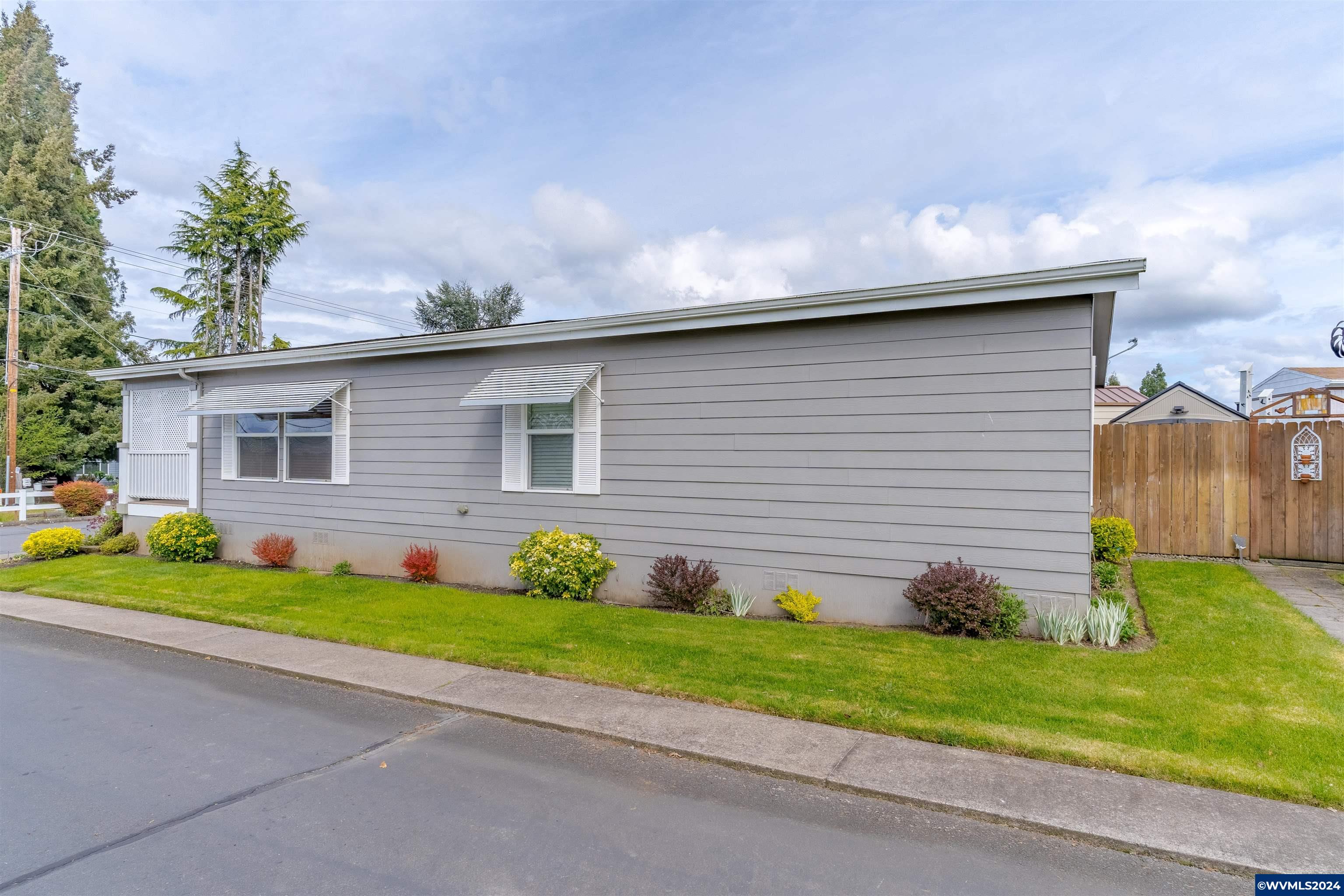 4234 Hazelgreen Road Northeast Salem, OR 97305 - Photo 35 of 35 Gallery Image 35
