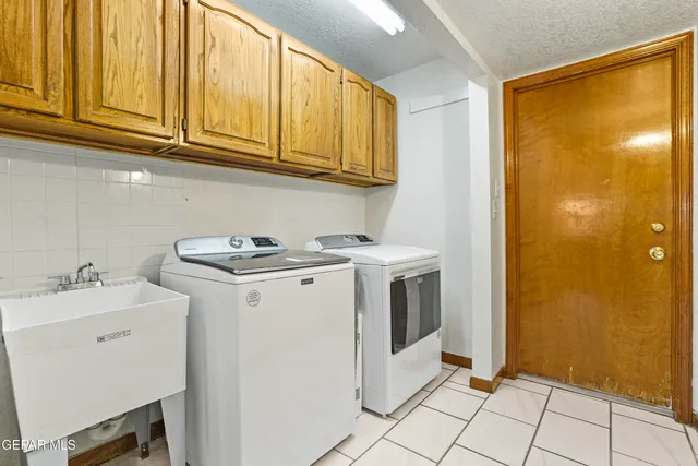 $450,000 | 1935 Bay City Place, El Paso, TX 79936