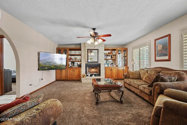 $450,000 | 1935 Bay City Place, El Paso, TX 79936