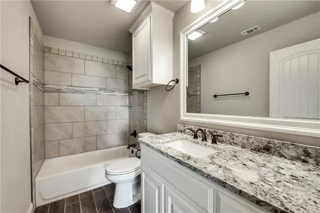 $3,150 | 101 Maverick Court, Granbury, TX 76049