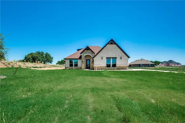 $3,150 | 101 Maverick Court, Granbury, TX 76049
