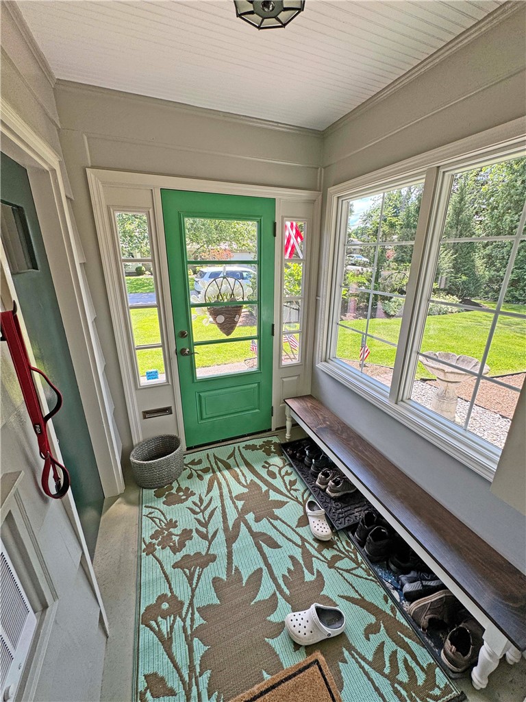 161 Danbury Circle South Brighton, NY 14618 - Photo 5 of 50