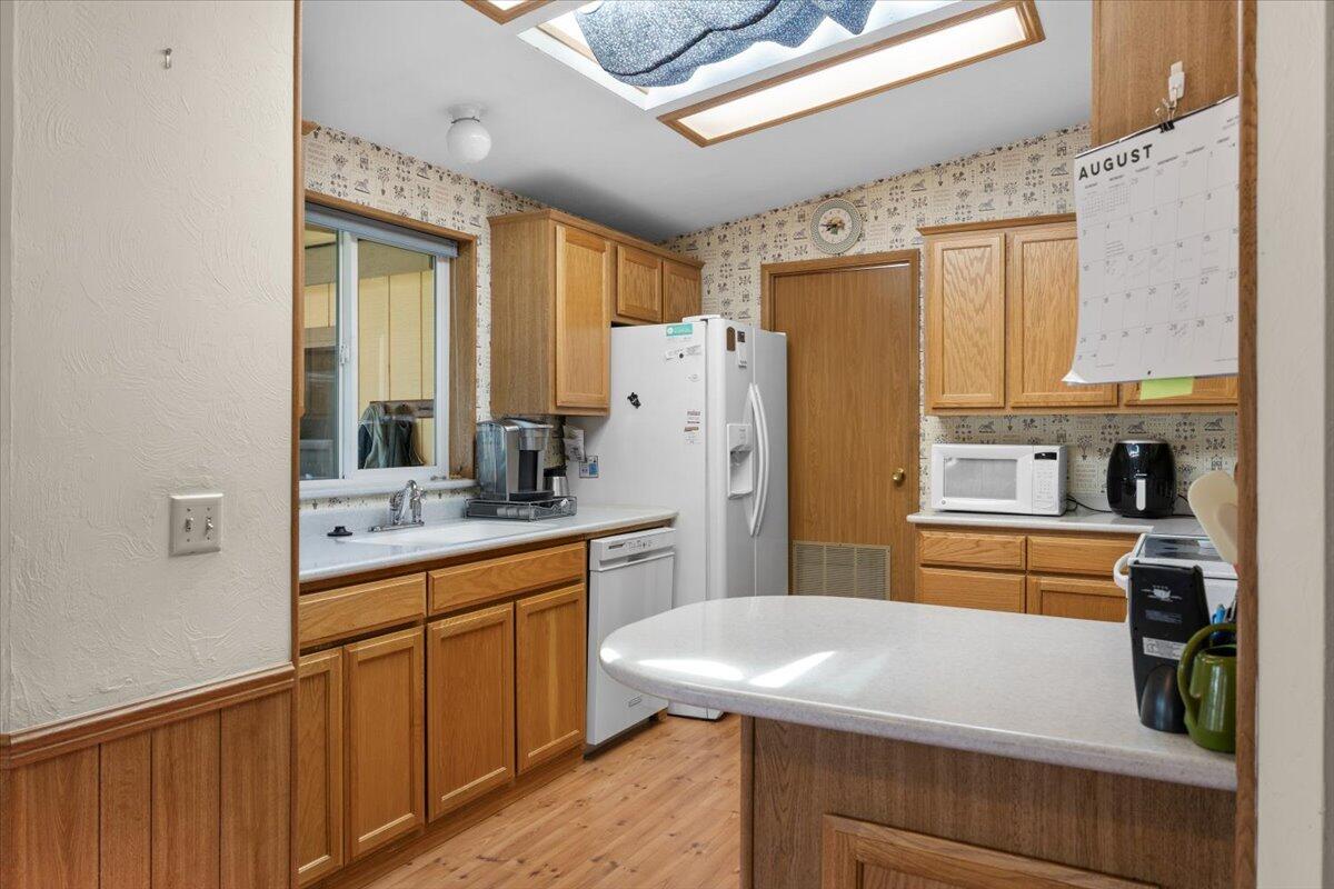 555 Freeman Road, Unit 146 Central Point, OR 97502 - Photo 10 of 21 19-CI_9567