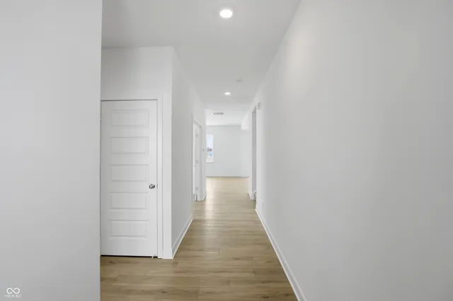 $351,690 | 1624 Hemlock Circle, Greenfield, IN 46140