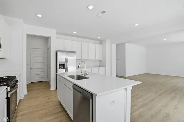 $351,690 | 1624 Hemlock Circle, Greenfield, IN 46140