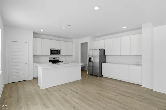 $351,690 | 1624 Hemlock Circle, Greenfield, IN 46140