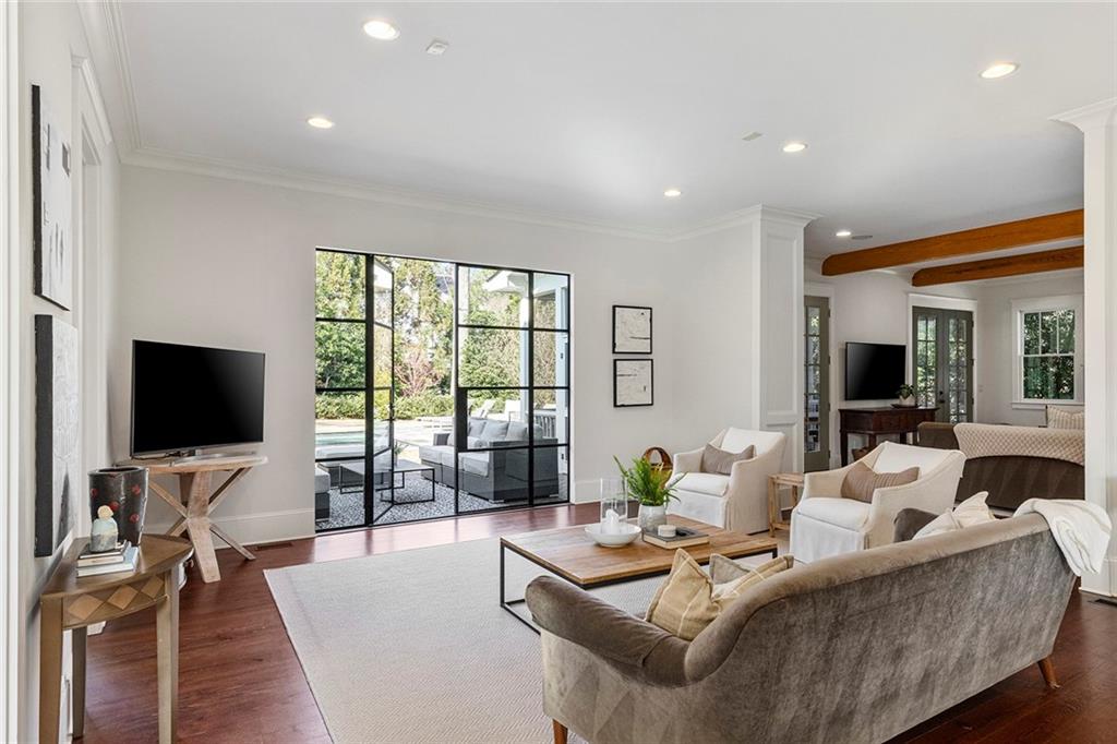 750 East Powderhorn Road Northeast Atlanta, GA 30342 - Photo 24 of 82