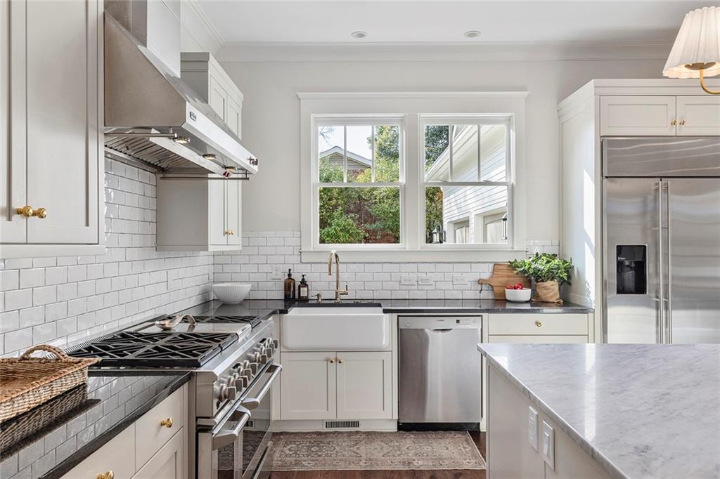 750 East Powderhorn Road Northeast Atlanta, GA 30342 - Photo 33 of 82