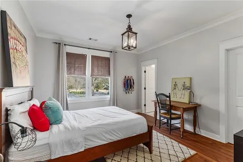 $1,995,000 | 750 East Powderhorn Road Northeast, Atlanta, GA 30342