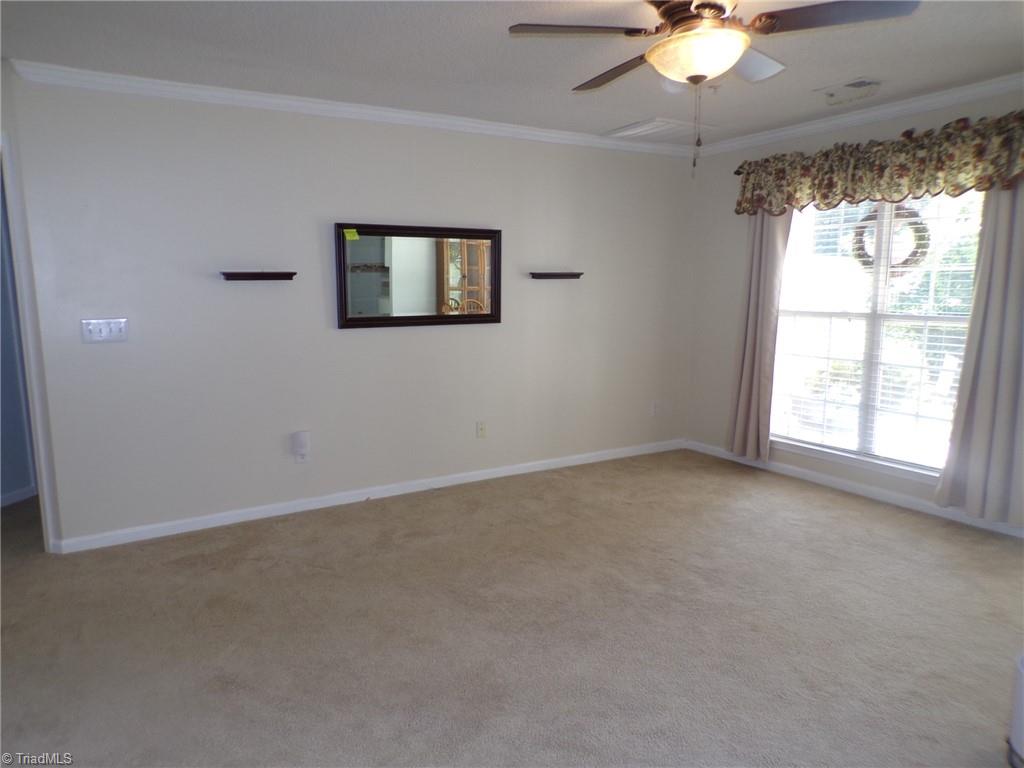 5005 Bass Chapel Road, Unit 1C Greensboro, NC 27455 - Photo 11 of 34 Living room.