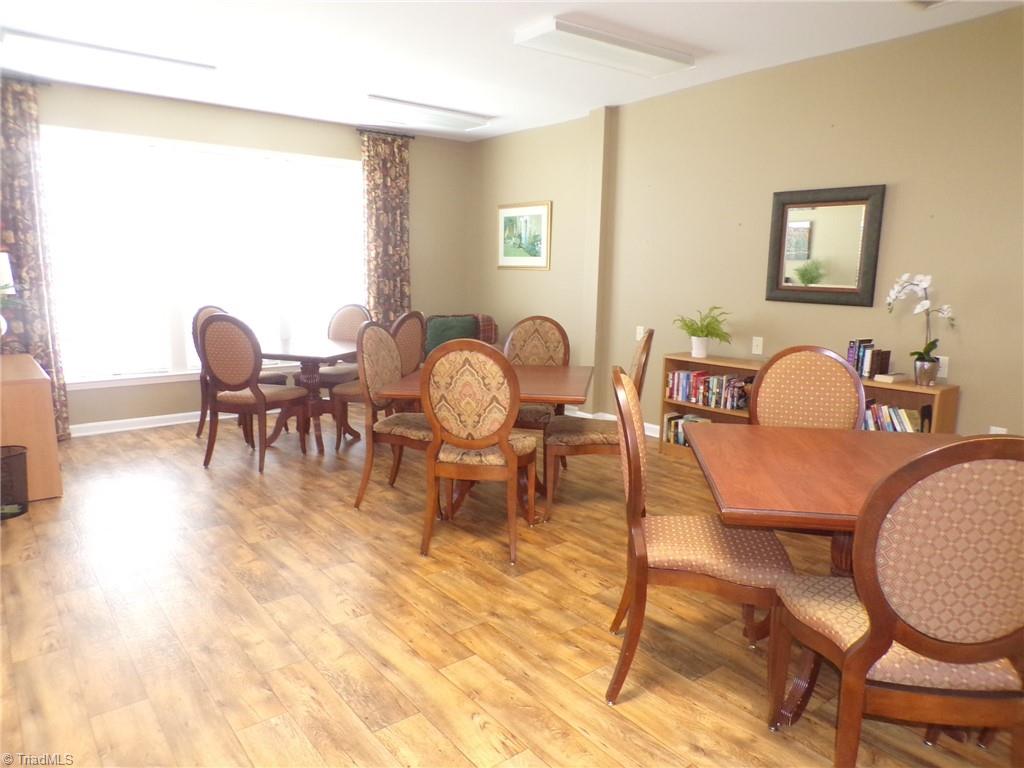 5005 Bass Chapel Road, Unit 1C Greensboro, NC 27455 - Photo 33 of 34 Private room.