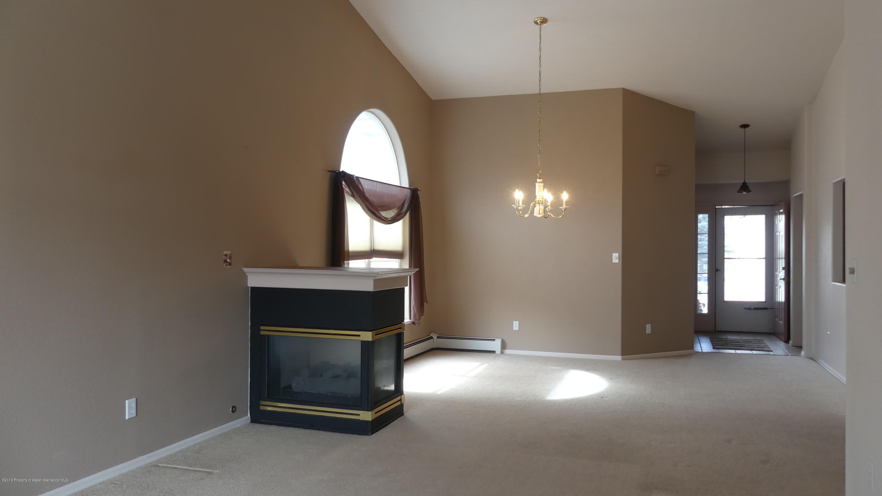 39 North Ridge Court Parachute, CO 81635 - Photo 5 of 22 Living Room