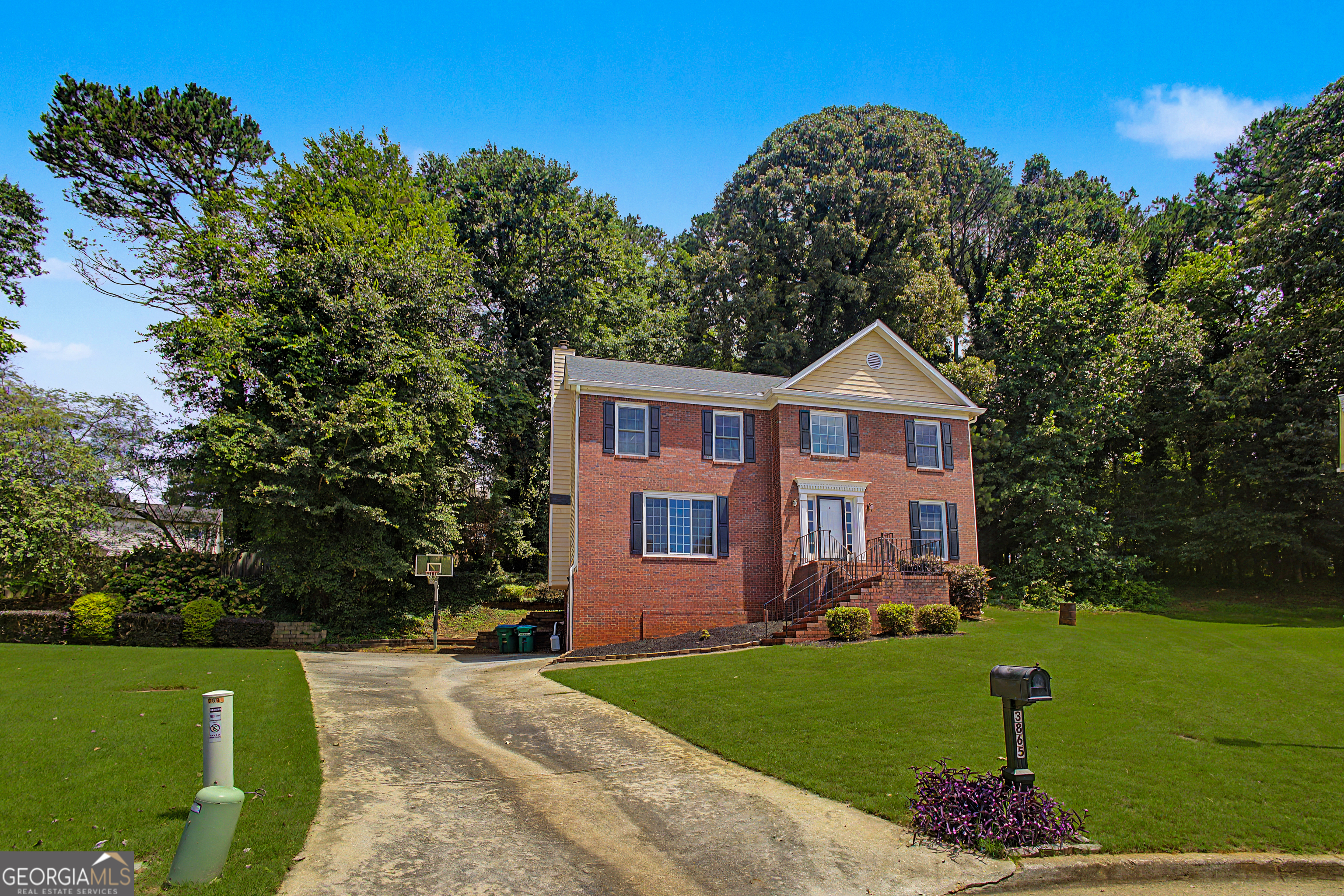 3865 Ryans Run Way Southwest Lilburn, GA 30047 - Photo 2 of 28
