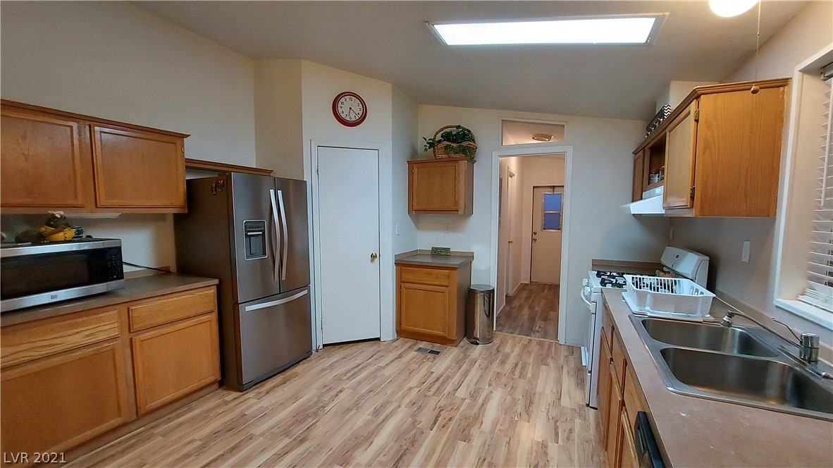 199 Mecca Road Amargosa Valley, NV 89020 - Photo 9 of 28 Gallery Image 9
