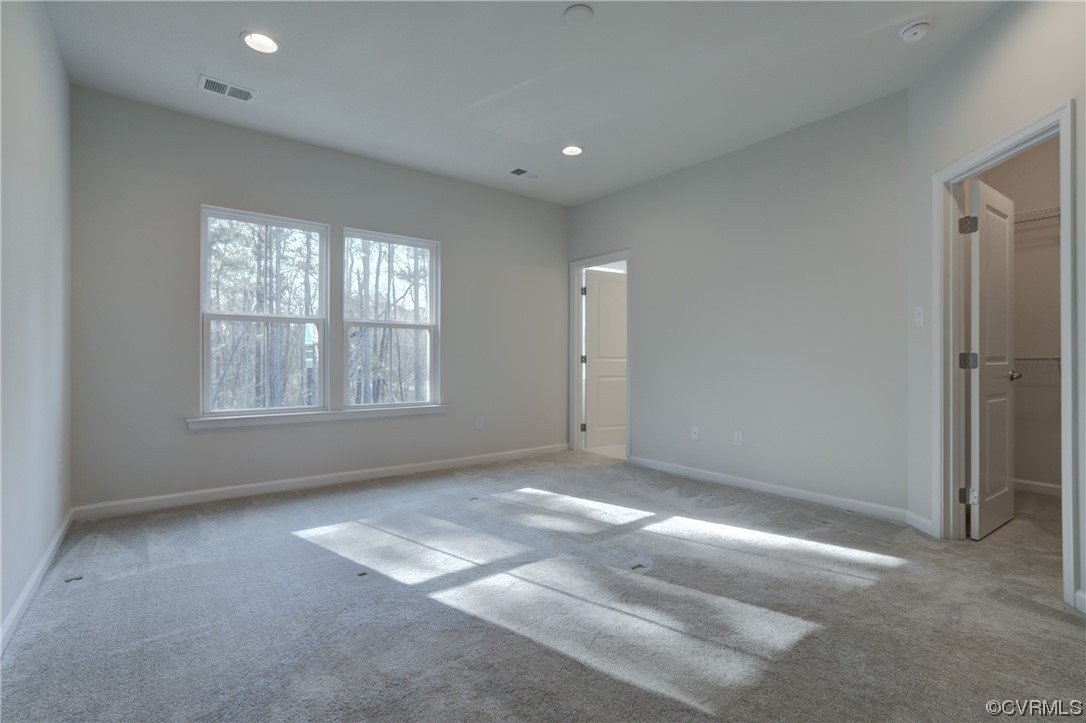 429 Crofton Village Terrace Midlothian, VA 23114 - Photo 19 of 35 an empty room with windows
