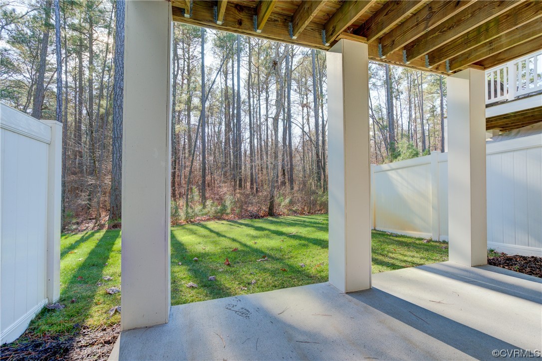 429 Crofton Village Terrace Midlothian, VA 23114 - Photo 32 of 35 a view of a porch with garden