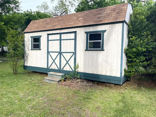 $162,860 | 421 South 8th Avenue, Teague, TX 75860