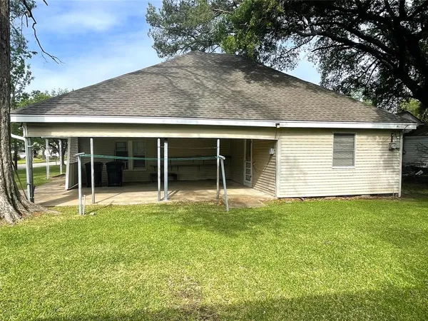 $162,860 | 421 South 8th Avenue, Teague, TX 75860