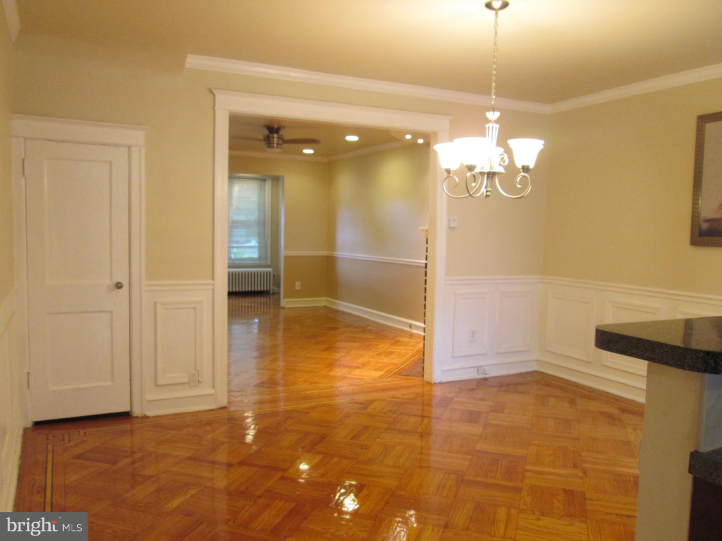 7505 Briar Road Philadelphia, PA 19138 - Photo 4 of 25 Gallery Image 4