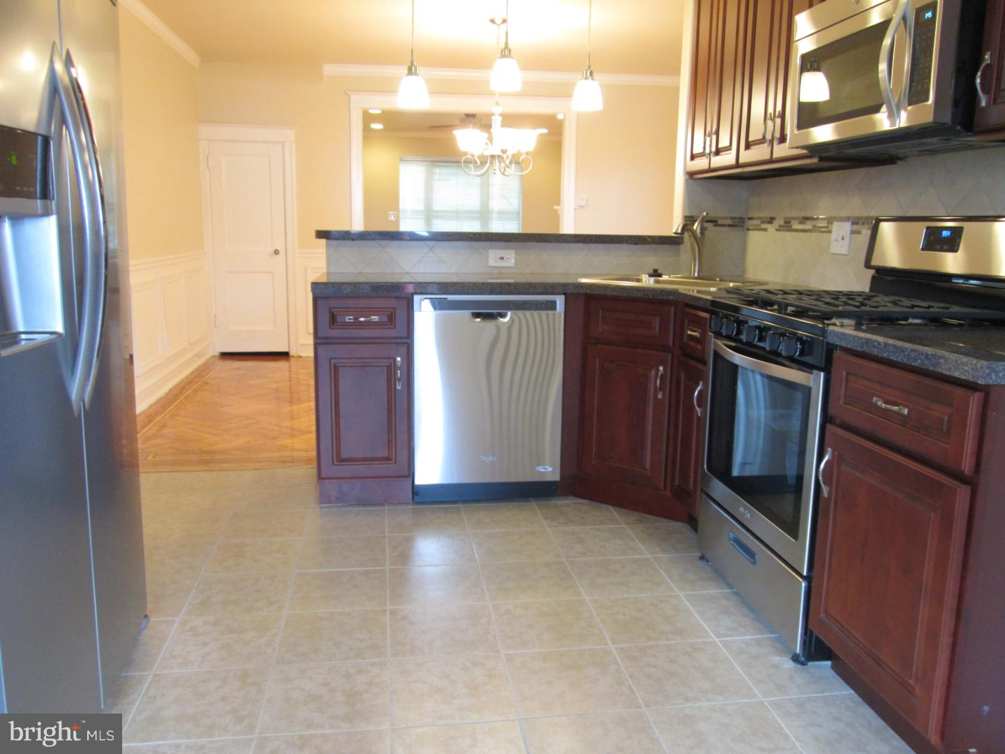 7505 Briar Road Philadelphia, PA 19138 - Photo 10 of 25 Gallery Image 10
