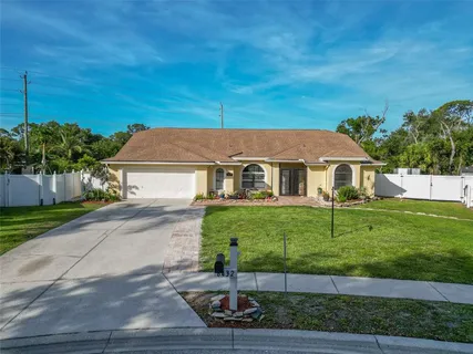 $649,900 | 8432 Palm Lakes Court, Sarasota, FL 34243