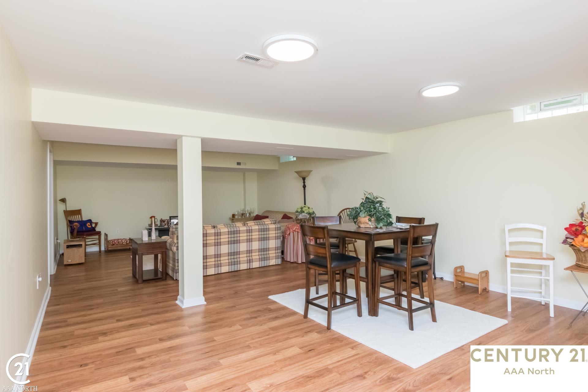 2327 Rochelle Park Drive Rochester Hills, MI 48309 - Photo 42 of 58