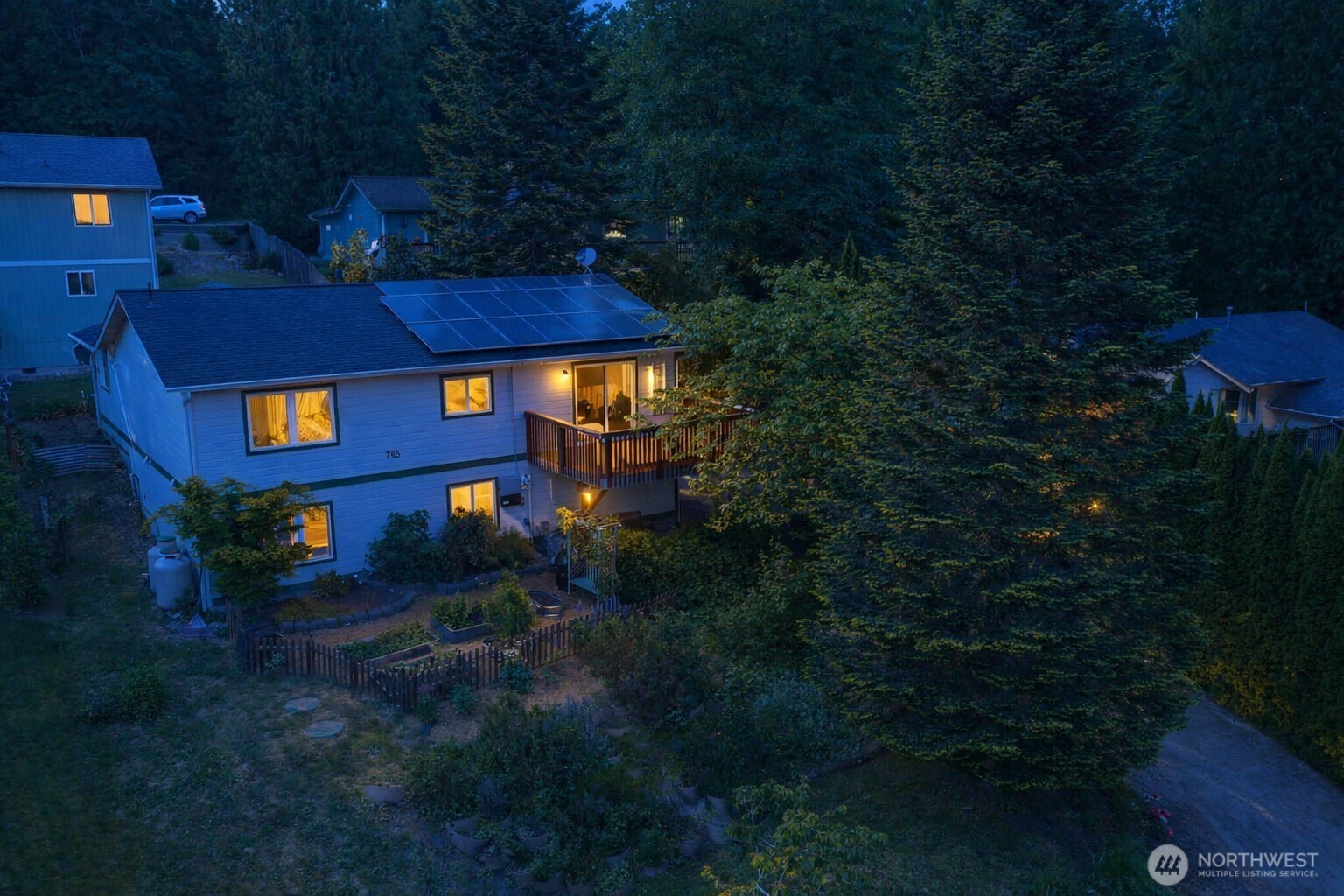 765 Summerset Way Sedro-Woolley, WA 98284 - Photo 1 of 38