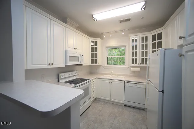 $472,500 | 116 Northbrook Drive, Unit 305, Raleigh, NC 27609