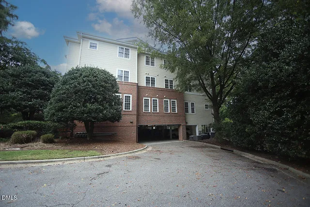 $472,500 | 116 Northbrook Drive, Unit 305, Raleigh, NC 27609