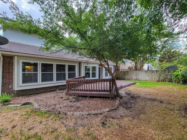 $2,300 | 13522 Ryanwood Drive, Houston, TX 77065