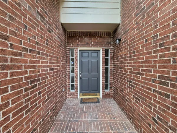 $2,300 | 13522 Ryanwood Drive, Houston, TX 77065