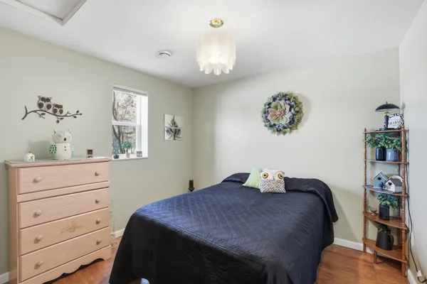 $399,900 | 38630 Woodview Lane, Le Center, MN 56057