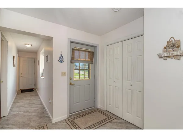 $399,900 | 38630 Woodview Lane, Le Center, MN 56057