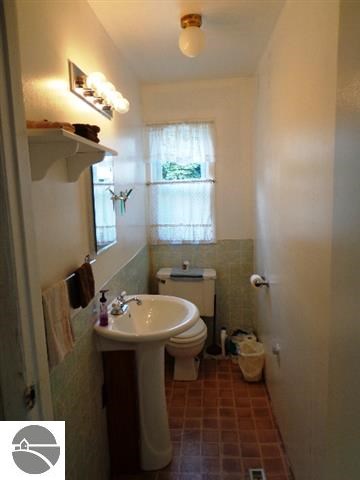 9710 West Monroe Road Elwell, MI 48832 - Photo 10 of 17 1748358-9.JPG
